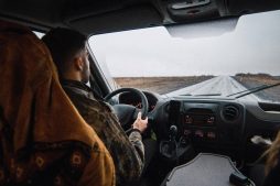 Нужна ли шумоизоляция багажника в автомобиле