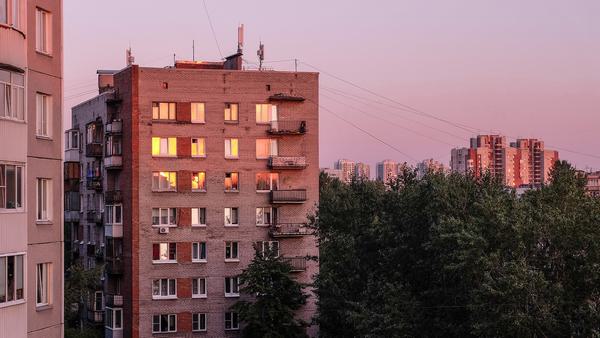Многоквартирный дом советской постройки